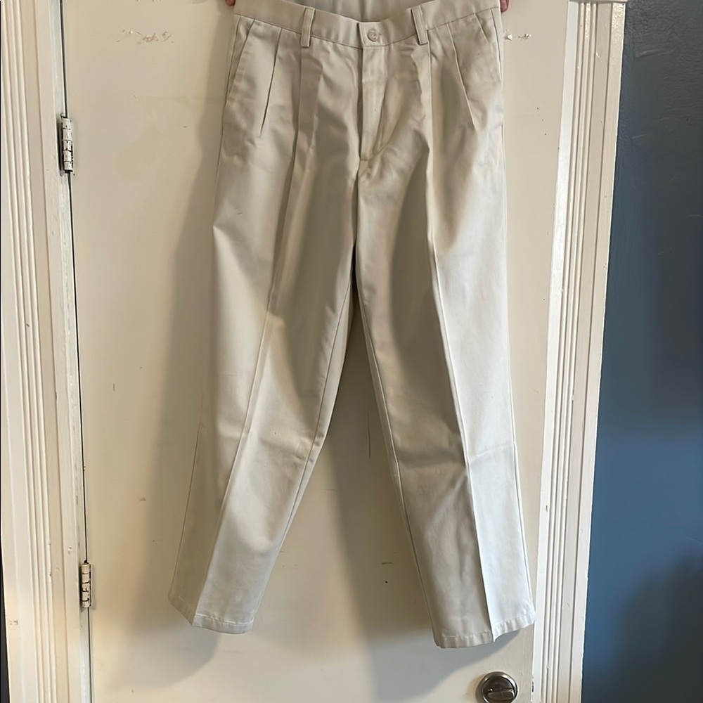 Dockers Cream Chinos Classic Straight-Leg